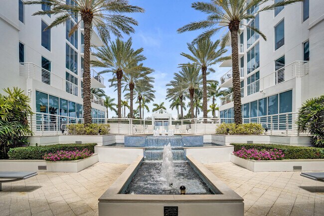 Building Photo - 2821 N Ocean Blvd