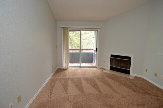 Building Photo - 10265 Gandy Blvd N