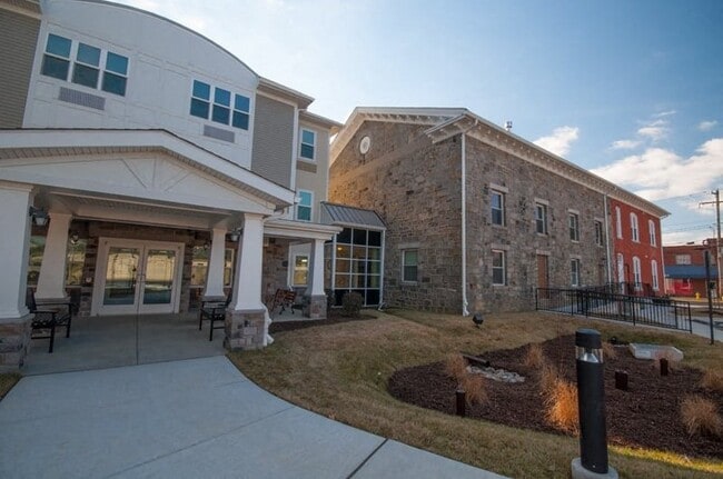 Building Photo - North Street Senior