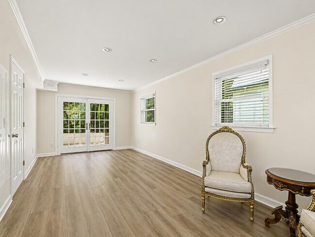Building Photo - 1350 Battleview Dr NW
