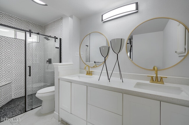 Building Photo - 7413 Le Conte Dr