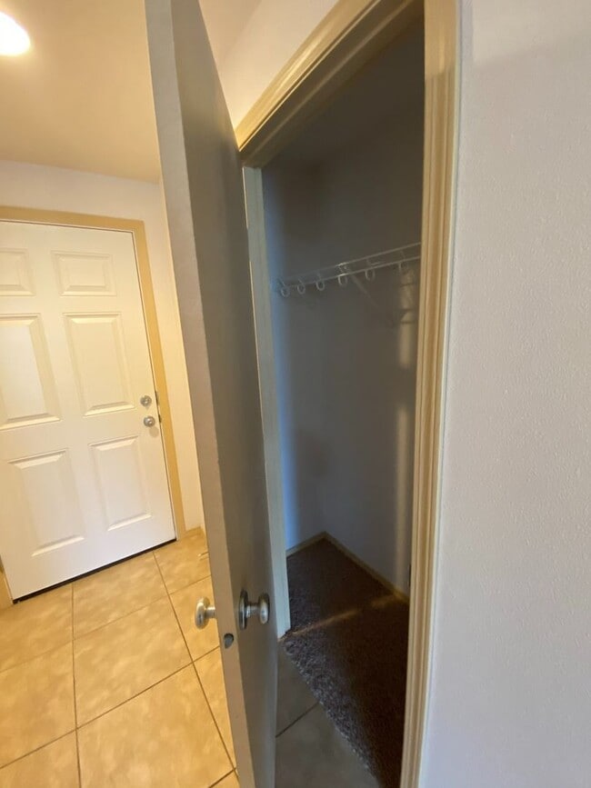 Building Photo - 5822 Austin Ct