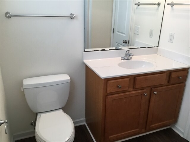 Building Photo - 5015 Croftwood Dr