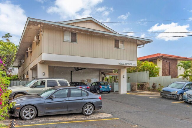 Building Photo - Kihei Manor #202 – Furnished 1BR Condo Steps from The Cove!