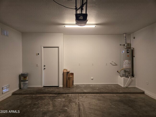 Building Photo - 4321 W Judson Dr