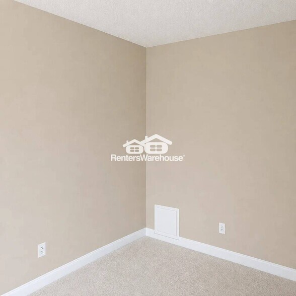 Building Photo - 7290 147 Ln NW