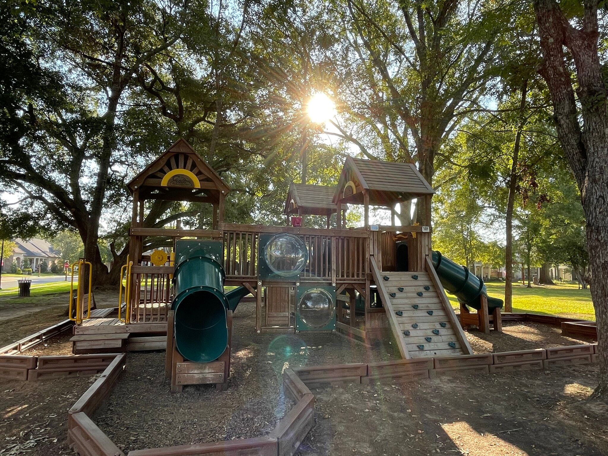 Parks - 1946 Chestnut Pk Ln