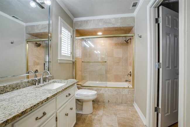 Building Photo - 2700 Quail Ridge Dr