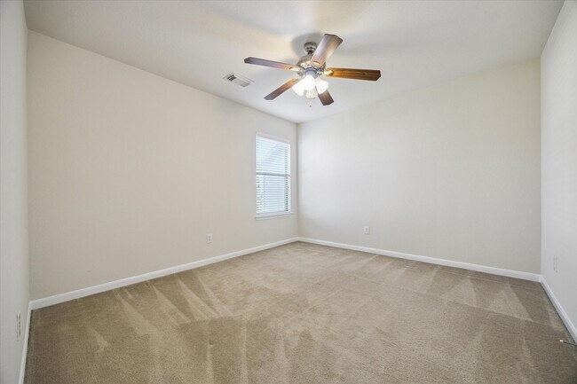 Building Photo - 21722 Manitou Falls Ln