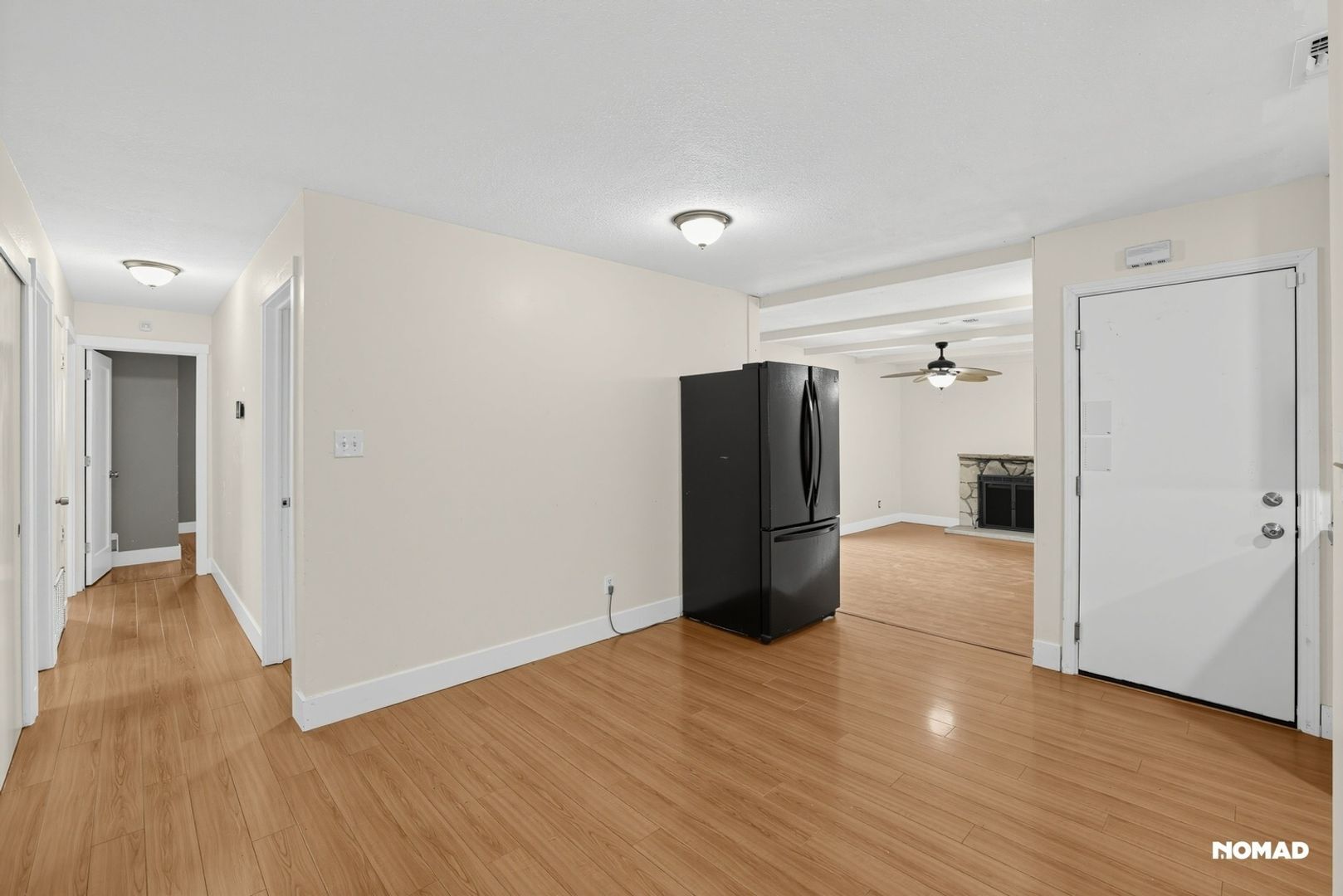 Building Photo - 3059 Rosemont Dr