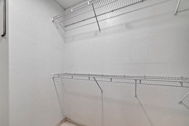 Building Photo - 10315 Goodrum Rd
