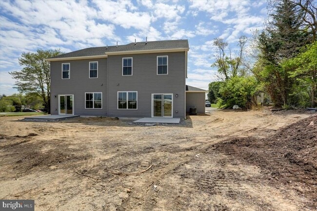 Building Photo - 1817 Holly Ln
