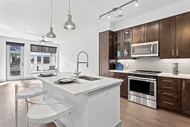 Building Photo - Escher