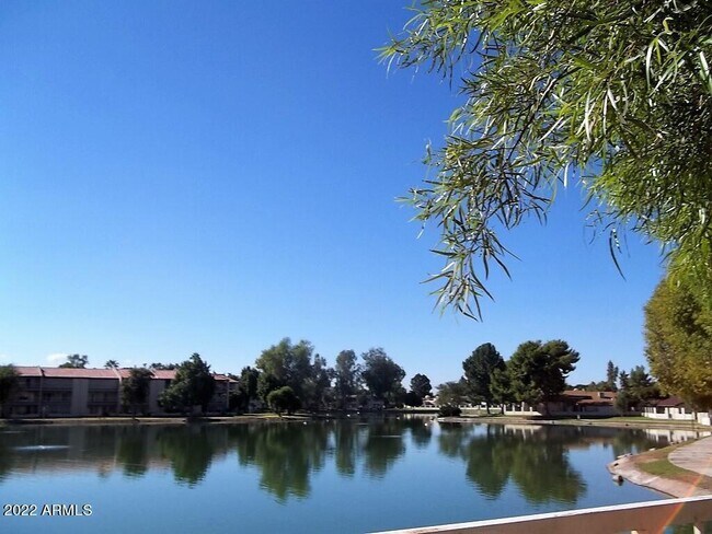 Building Photo - 11666 N 28th Dr