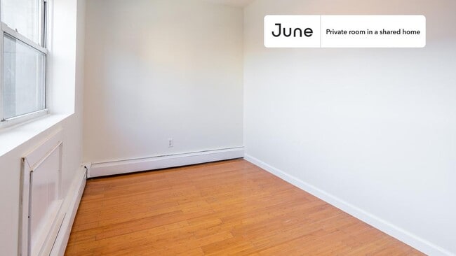 Building Photo - Room in Shared 4 bed/2 bath home