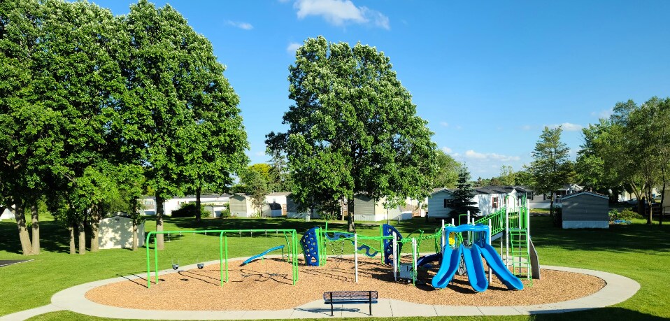 Building Photo - 6599 N Hampshire Dr