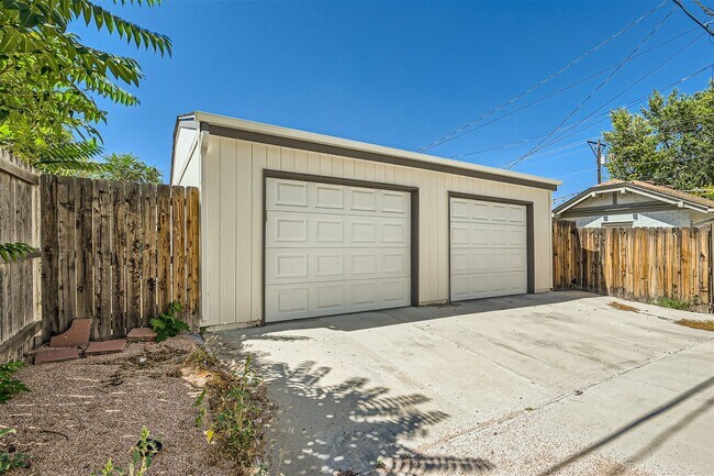 Building Photo - 1540 Lowell Blvd