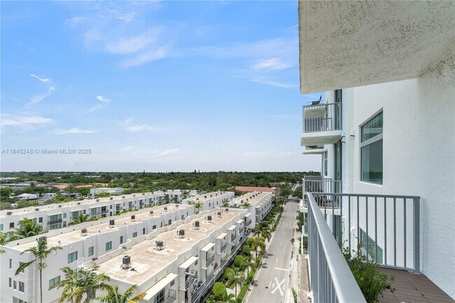 Building Photo - 140 S Dixie Hwy