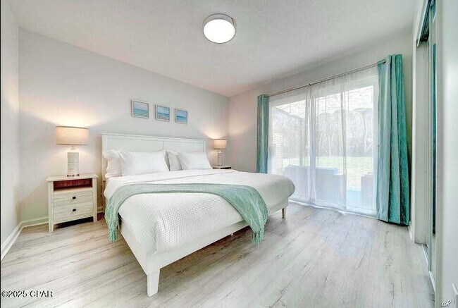 Building Photo - 2623 Lagoon Knoll Dr
