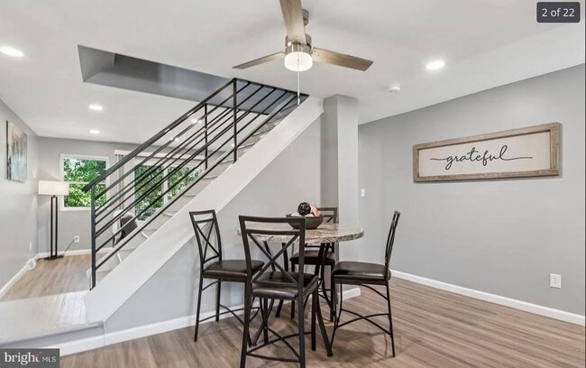 Building Photo - 15 Oakmont Dr