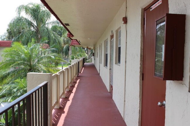Building Photo - 1 Abbey Ln