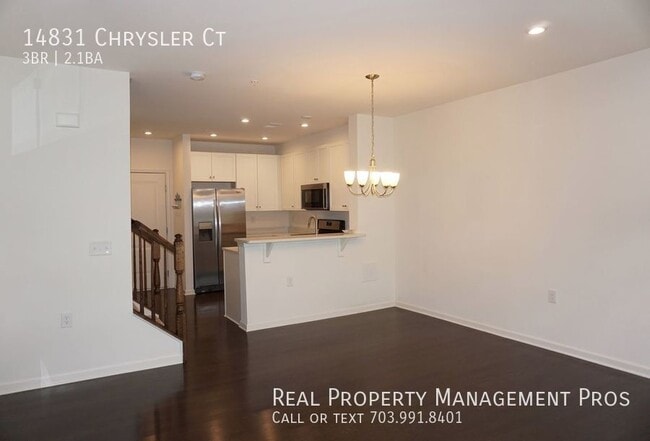 Building Photo - 14831 Chrysler Ct