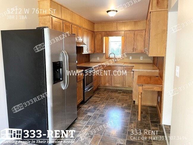 Building Photo - 5212 W 76th St