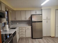 Building Photo - Athol Single Family