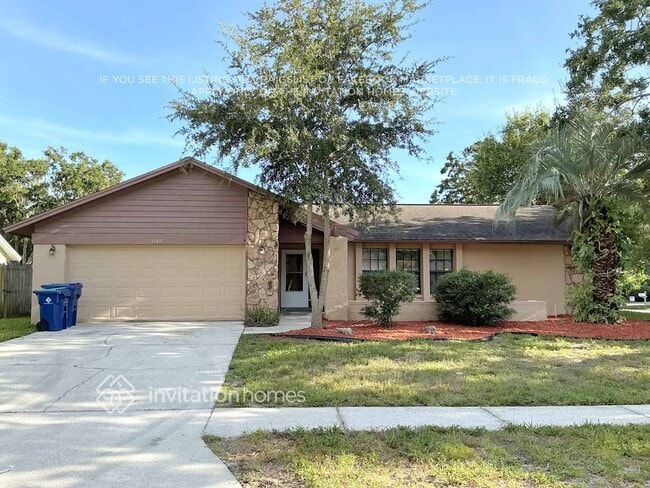 Building Photo - 3040 Oak View Dr