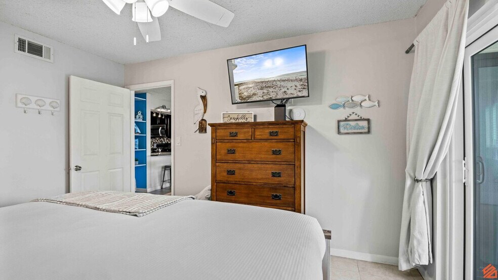 Building Photo - 770 Sundial Ct