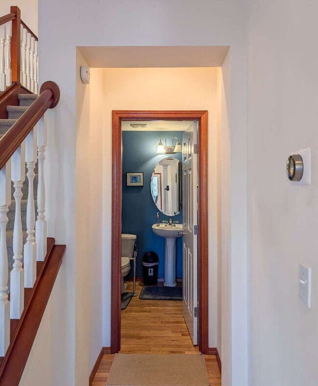 Building Photo - 5907 77th Dr NE