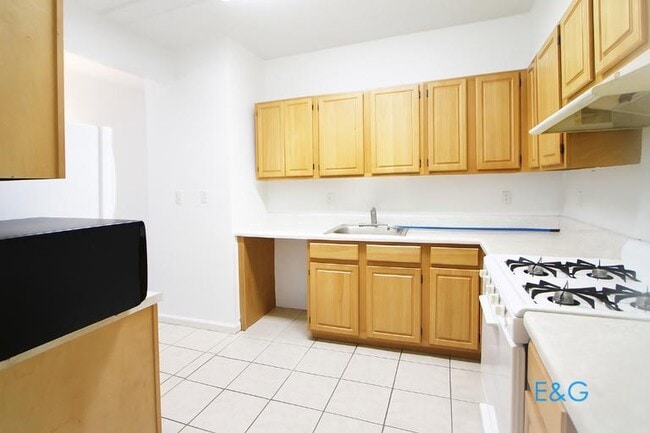 Building Photo - 2 bedroom in BROOKLYN NY 11221