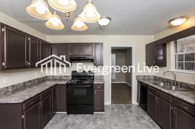 Building Photo - 201 Ambling Cir