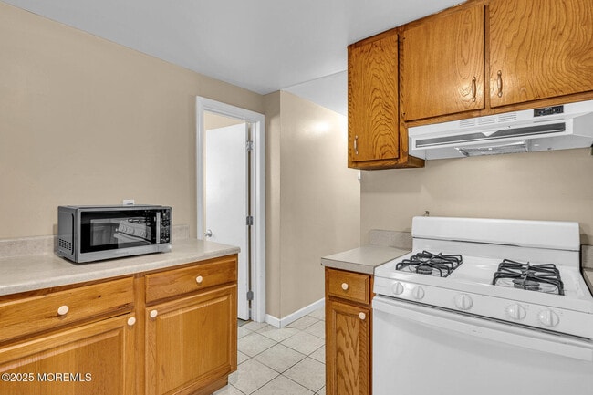 Building Photo - 549 Brielle Rd