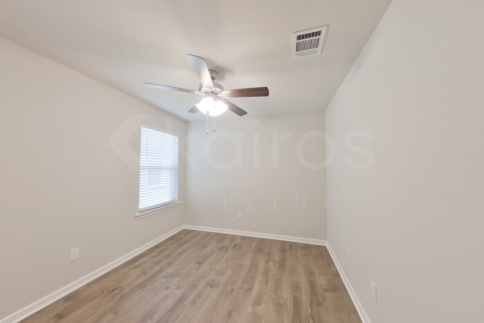 Building Photo - 117 Yardley Ct