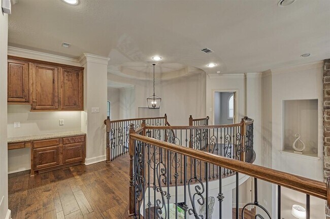 Building Photo - 115 Windfair Loop