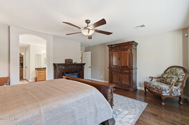 Building Photo - 1426 N Omaha Cir