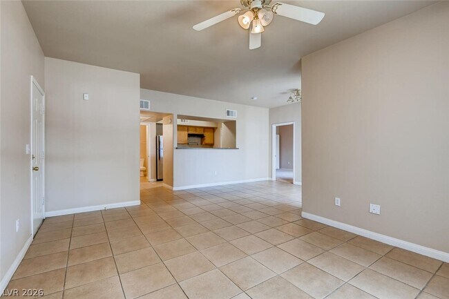 Building Photo - 7255 W Sunset Rd