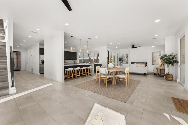 Building Photo - 3814 Wadford St