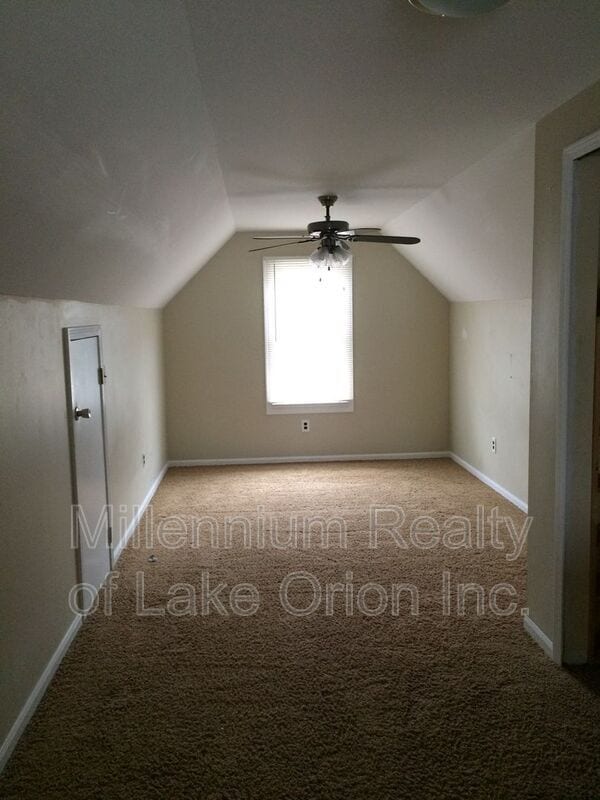 Building Photo - 2800 Ellwood Ave