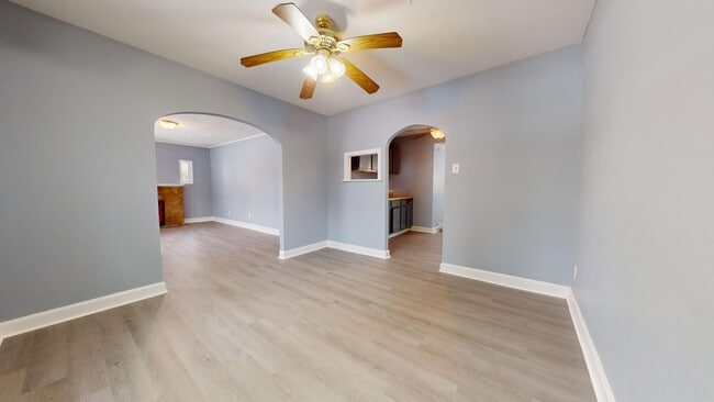 Building Photo - Coming soon- Madison School ranch, with ga...