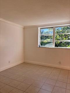 Building Photo - 2565 S Ocean Blvd