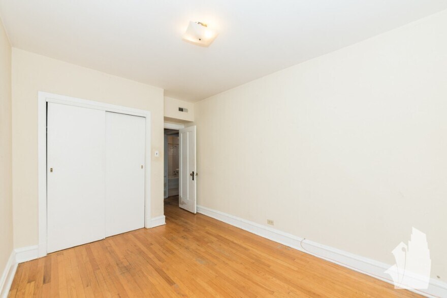 Building Photo - 3710 N Hoyne Ave