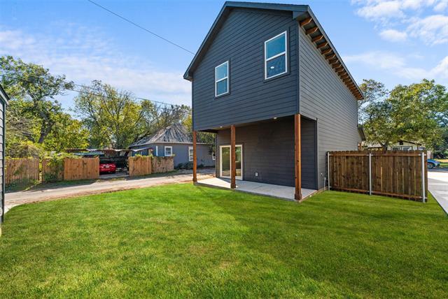 Building Photo - 612 N Robinson St