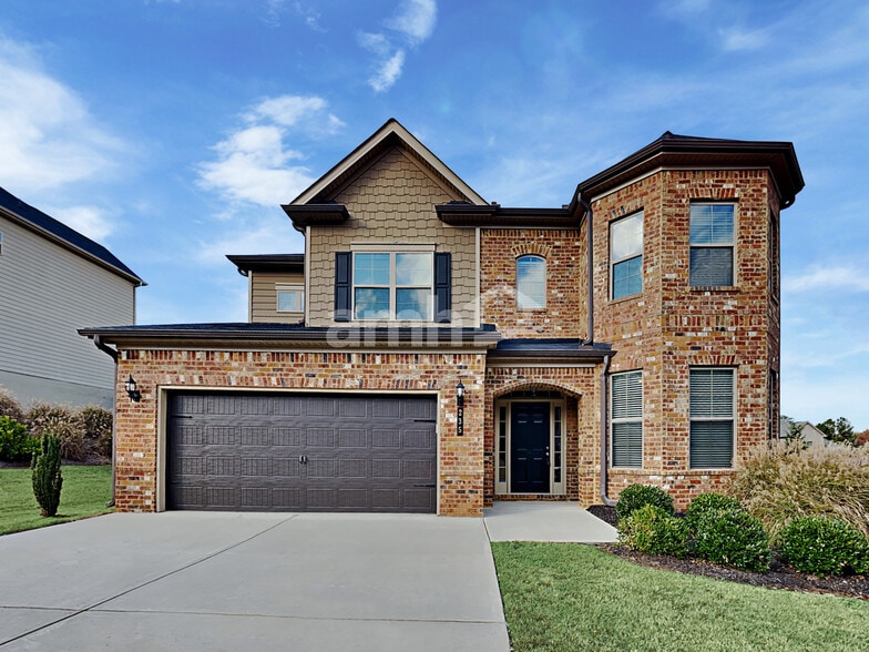 Primary Photo - 235 Hickory Pointe Dr