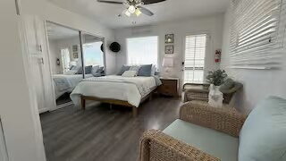 Building Photo - For Lease Furnished - Cliffside Beach Cottage with Panoramic Ocean Views – Ocean Beach