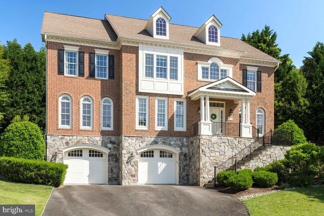 Primary Photo - 1577 Maddux Ln