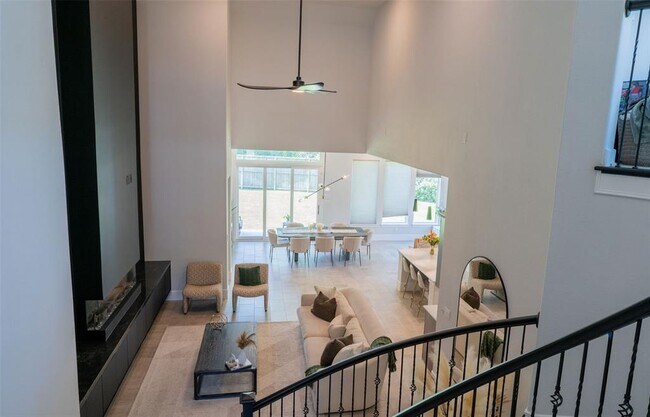 Building Photo - 96 Madrone Terrace Pl