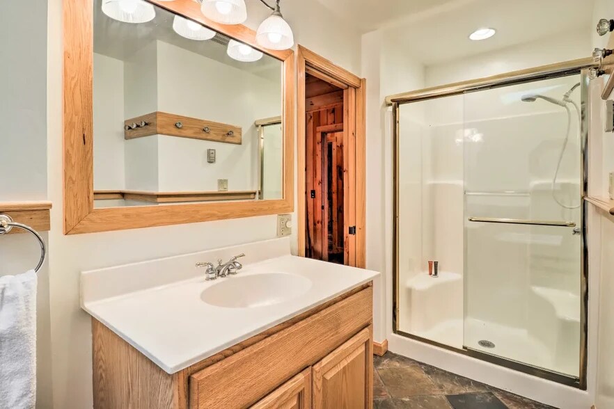 Building Photo - 322 Gobbler Knob Rd