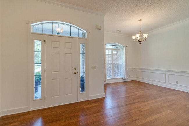 Building Photo - 626 Marsh View Dr
